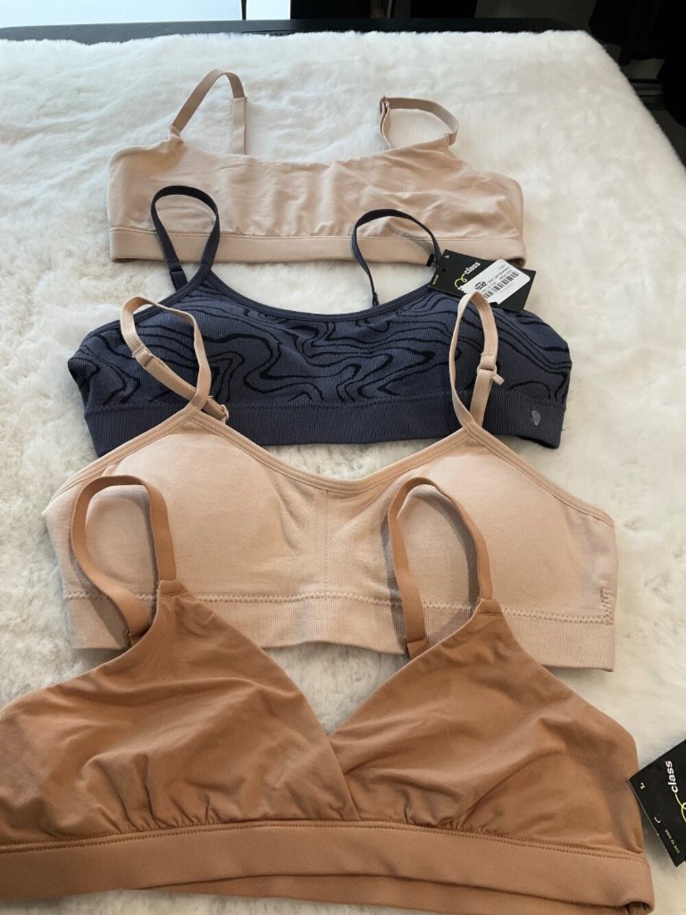 Art Class 4 Girls Seamless Bras, Size Large 4 styles Nude & Grey NEW - Picture 3 of 9
